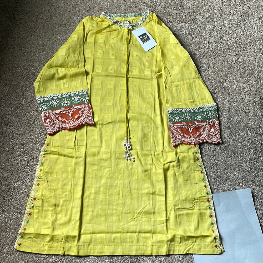 Nwt